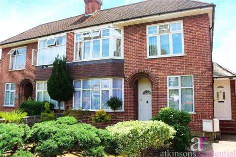 Myddelton Close, Enfield, Middlesex, EN1