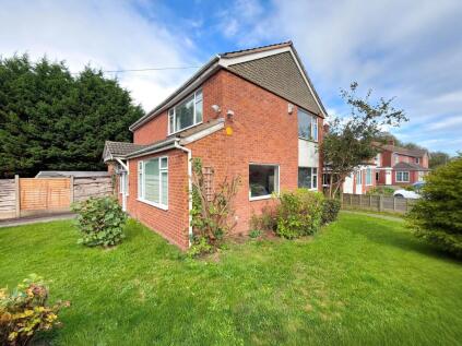 Croxton Close, Sale, M33