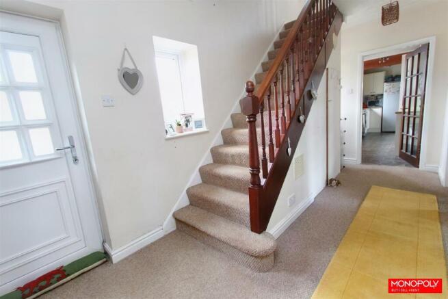Hallway.jpg