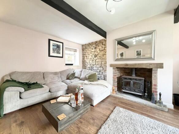 2 bed End of Terrace to rent Image 8