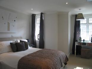Show Flat