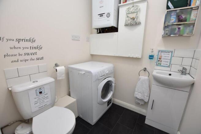 Cloak/utility room