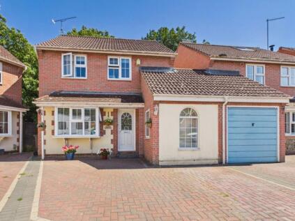 12 Juniper Close, Worthing, BN13 3PR