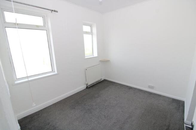 2 bed Terraced for sale Image 7