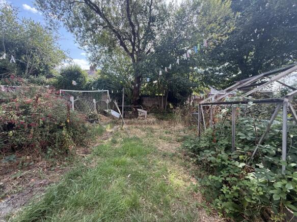 3 bed Terraced for sale Image 3