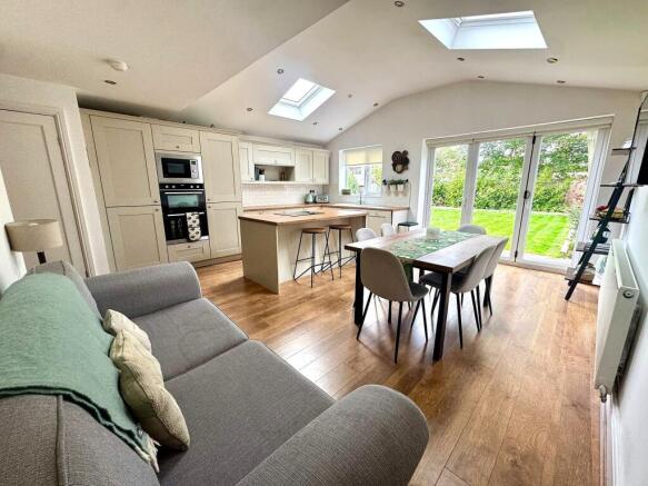 Dining/Sitting Room