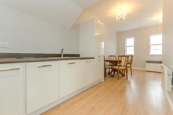 Kitchen/Dining Area