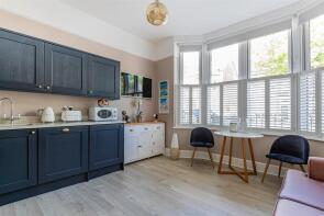 Flat 1, 15, Pen-y-lan Road, Roath, Cardiff CF24 3PG