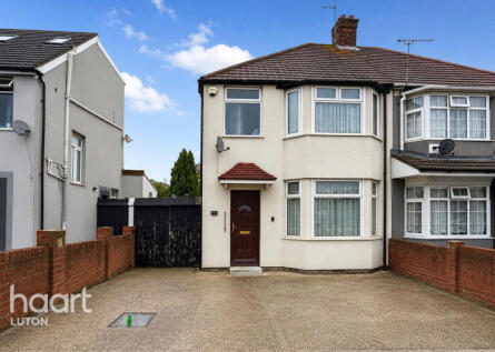 Leagrave Road, Luton