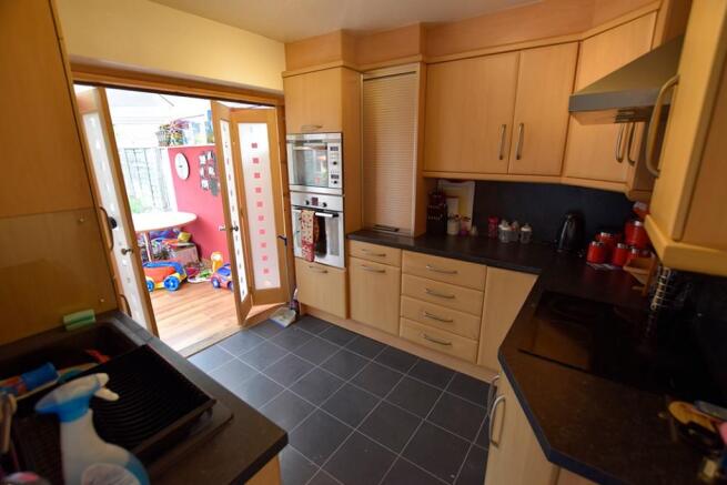 Fitted Kitchen