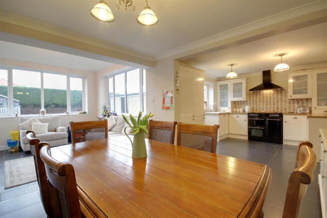 Kitchen/Dining/Livin