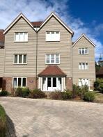 4, Gallagher Court, Merlin Way, Warwick CV34 6UR