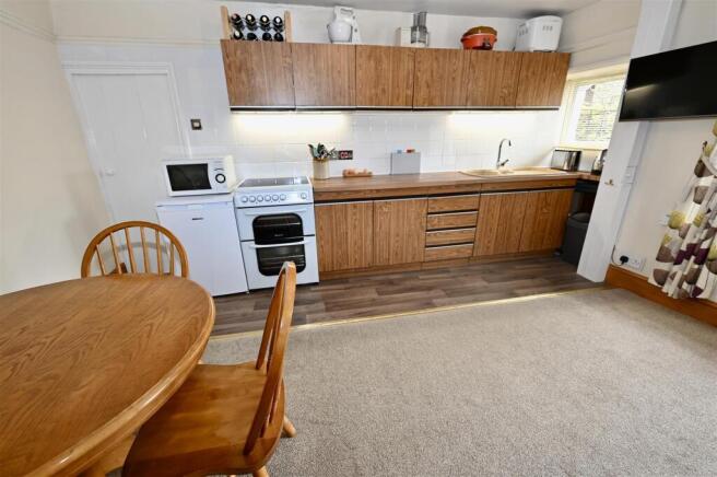 3 bed Cottage for sale Image 6