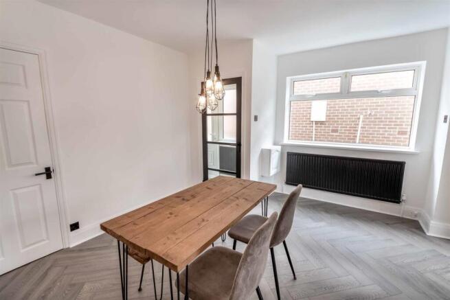 2 bed Semi-Detached for sale Image 7