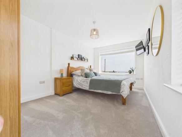 4 bed Cottage for sale Image 5