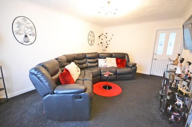 Livingroom (2nd view)