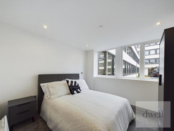 1 bed Flat to rent Image 6