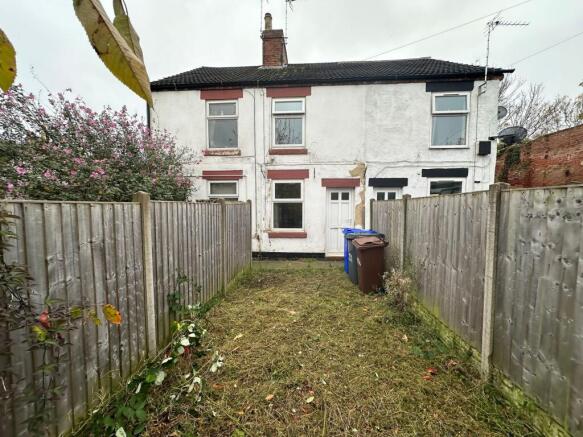 2-bed terraced on Queen Street, Burton-On-Trent, DE14, £90,000