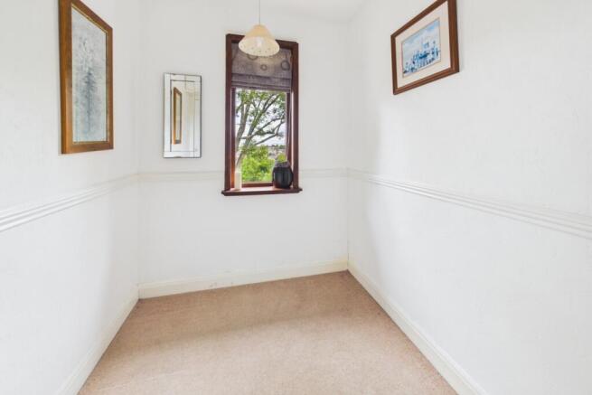 3 bed Semi-Detached for sale Image 11