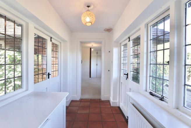 Manor Cottages, The Lee , Great Missenden, HP16 photo 5