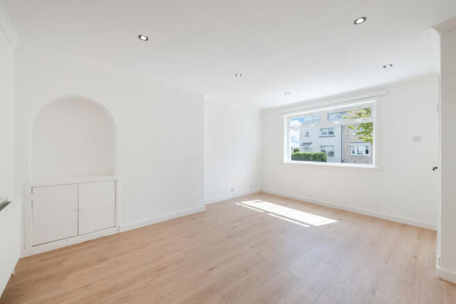 Branchalmuir Crescent, Newmains, Wishaw, Lanarkshire, ML2 photo 4