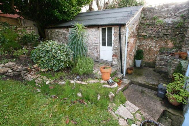Outbuilding/Store
