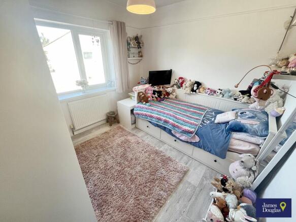 Bed3