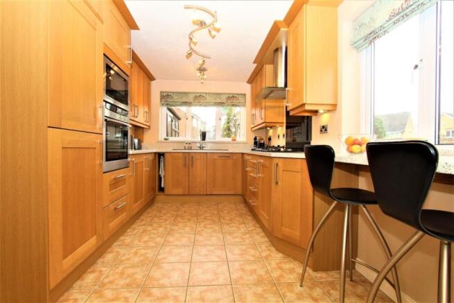 Fitted Kitchen