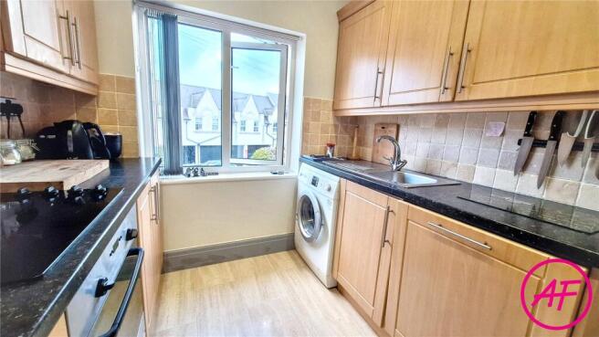 Rhianfa Glyn Y Marl Road, Llandudno Junction, Conwy, LL31 photo 4