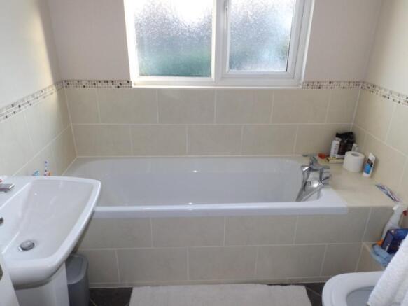 En-Suite Bathroom