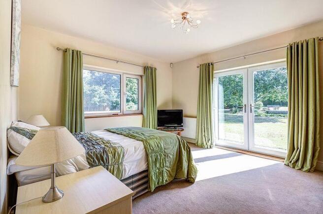 BEDROOM 1