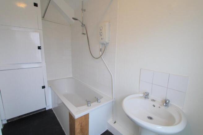 2 bed Terraced for sale Image 11