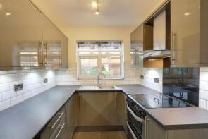 17, Roserna Road, Canvey Island SS8 7JT