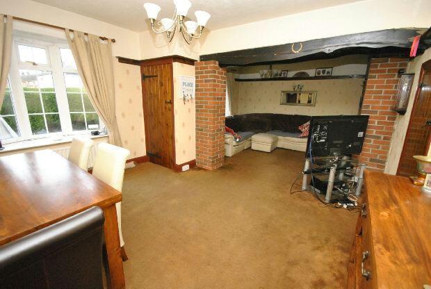 Living/Dining Room 2