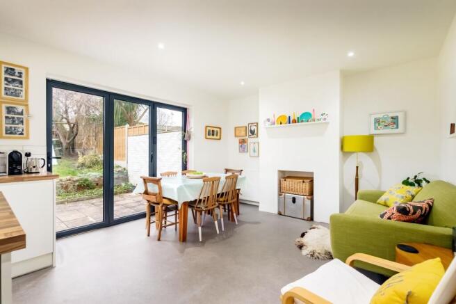 Kitchen/Dining Room