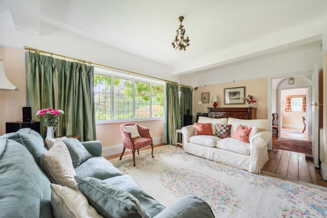 1373081-7-6902055...