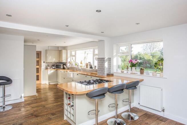 Kitchen/breakfast ro