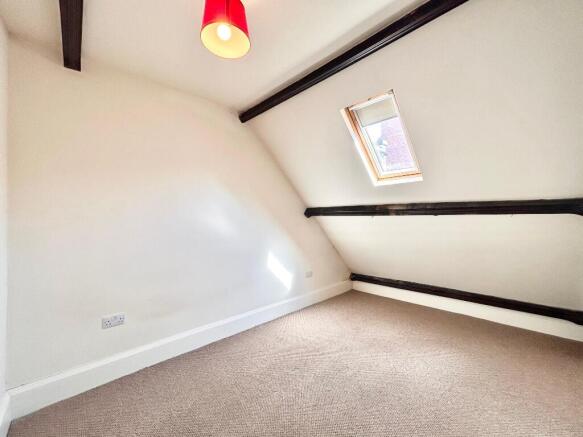 2 bed Flat to rent Image 4