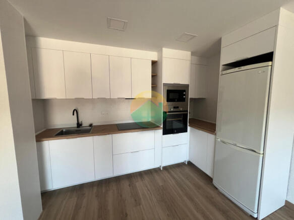 3 Bedroom Apartment For Sale-PDM191-3