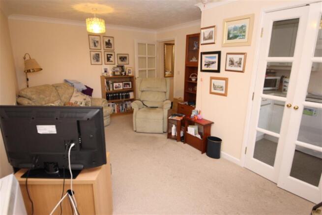 Photo 3