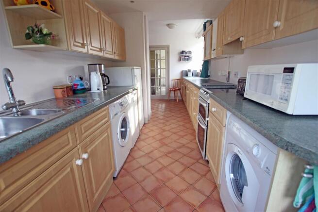 Open Plan Kitchen/Di