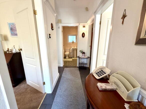 2 bed Detached Bungalow for sale Image 9