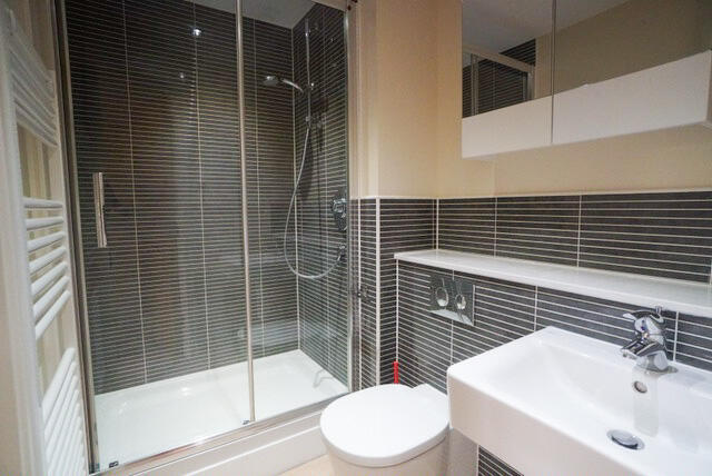 Ensuite 2 