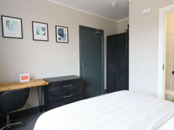 4 Stanley Room 7 1.JPG
