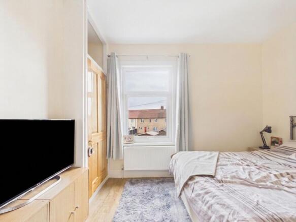 2 bed Terraced for sale Image 7