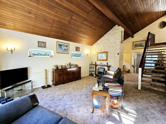 3 bed Detached for sale Image 5