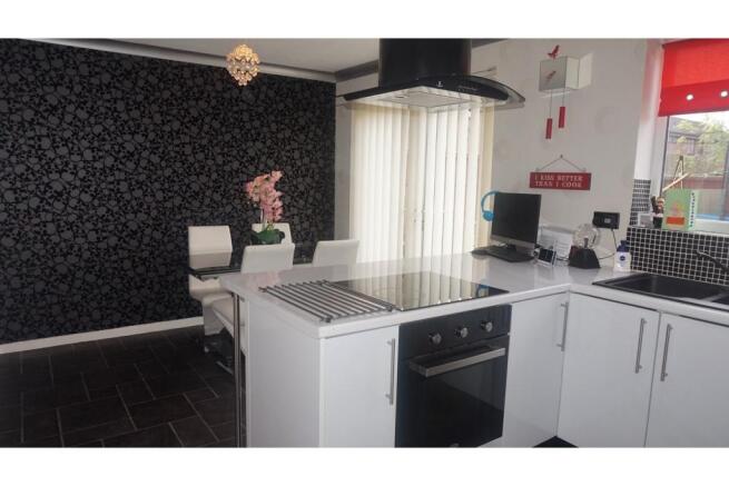 Kitchen / Diner