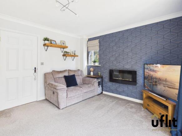4 bed Semi-Detached for sale Image 8
