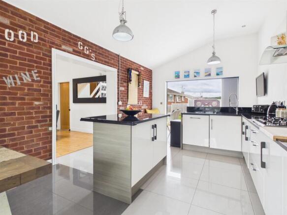 Derwent Drive, Bewdley photo 4
