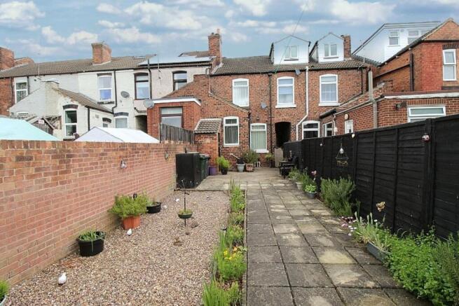 2 bed Terraced for sale Image 8